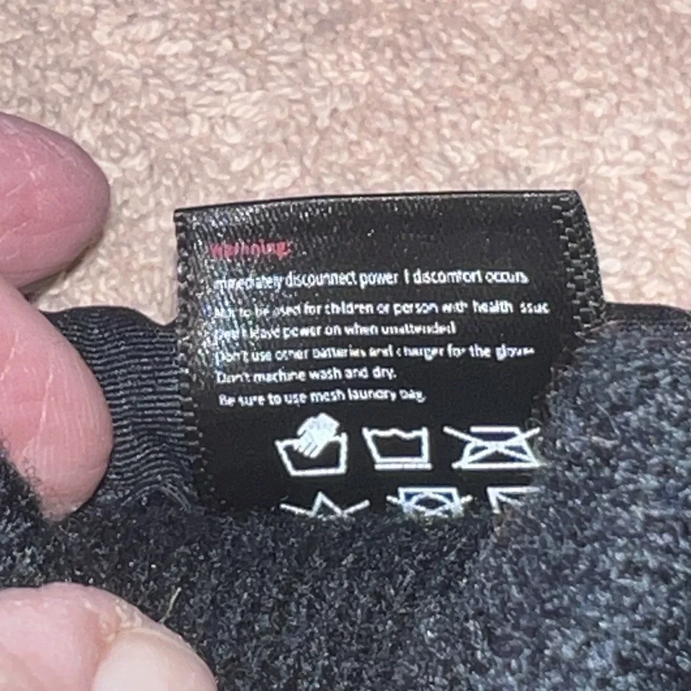 Heated Gloves Unisex w/Rechargeable Battery Waterproof Black Size Large Tested